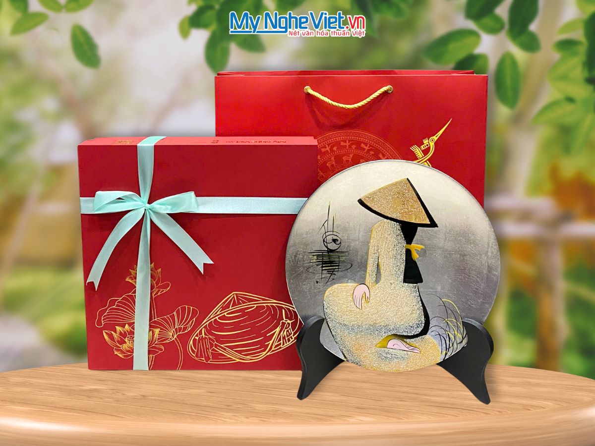 Tranh đĩa sơn mài cô gái quỳ nhiều mẫu bạc D25cm TD25-Q + Hộp Cao Cấp