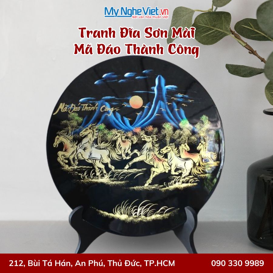 Tranh đĩa sơn mài mã đáo thành công ( 8 ngựa ) đắp nổi D35 MNV-TD358
