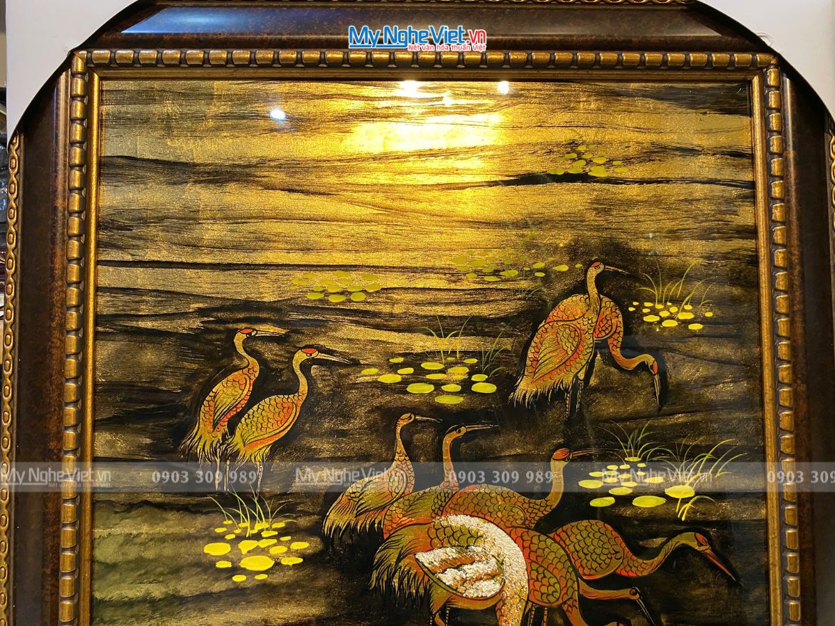 Tranh sơn mài chim hạc dát bạc 50x80 khung nhựa 64x94 TSM693-3.2