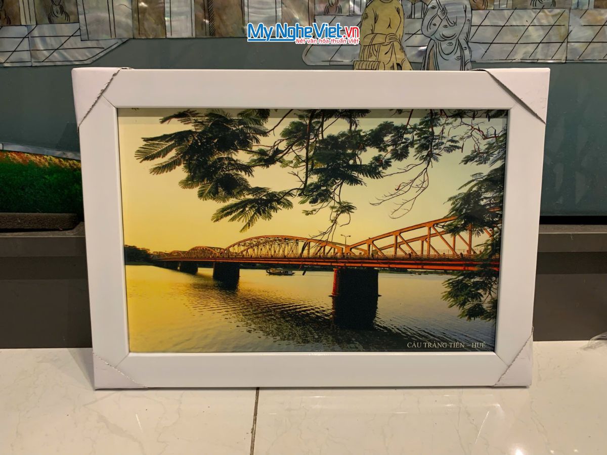 Bộ tranh sơn mài phong cảnh Việt Nam và khung trắng TSM20305/khung