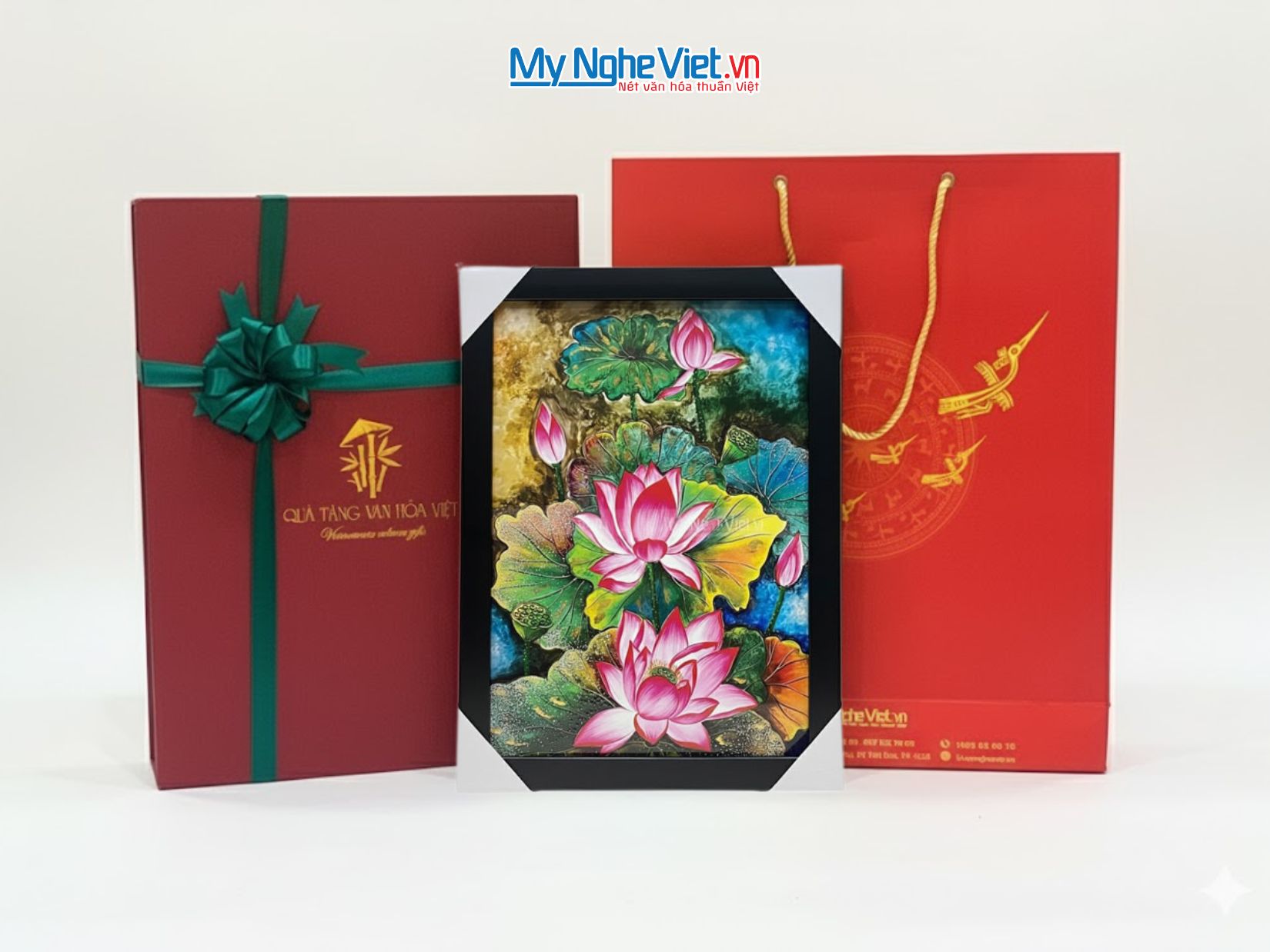 Tranh sơn mài sen 35x45 TBL34/17K