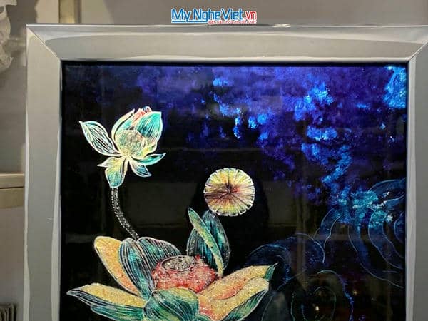 Tranh sơn mài hoa sen cao cấp 35x35 MNV-TSM3535/18