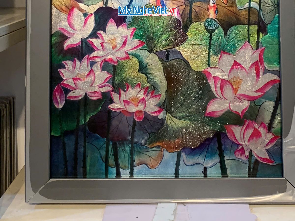 Tranh sơn mài hoa sen cao cấp