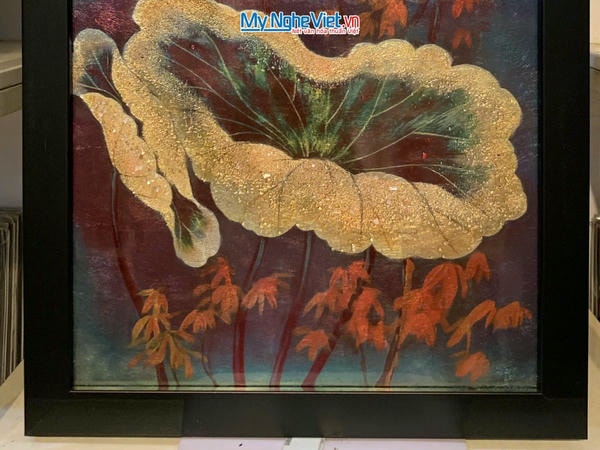 Tranh sơn mài vẽ hoa sen 30x40 có khung 35x45 TSM3545-1.17