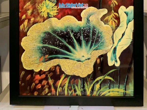 Tranh sơn mài hoa sen cao cấp