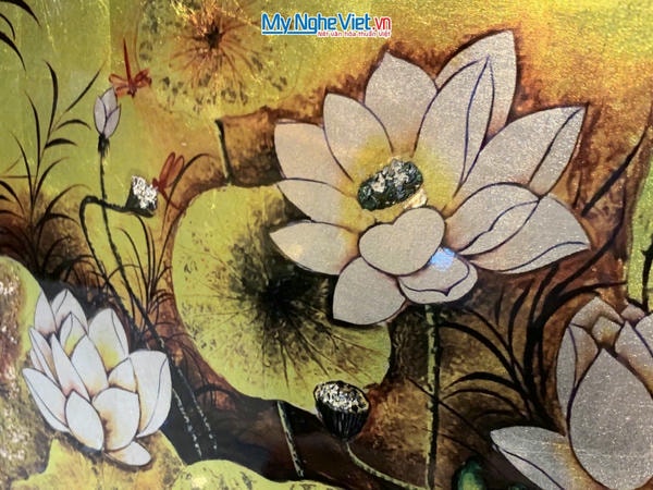 Tranh sơn mài hoa sen cao cấp