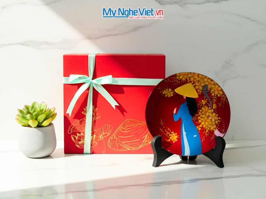 Tranh đĩa sơn mài cô gái đào D20 nhiều mẫu TD20-4