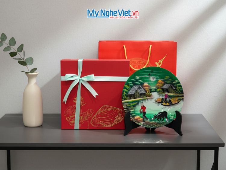 Tranh Đĩa Sơn Mài Đồng Quê Màu Xanh Lá D25cm TD25-2