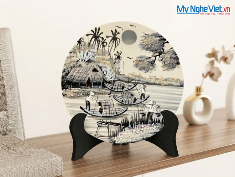Tranh Đĩa Sơn Mài Đồng Quê Trắng Đen Cao Cấp Nhiều Mẫu D20cm TD20-6