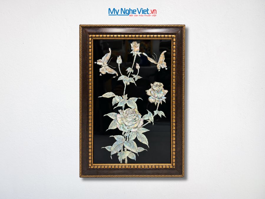 Tranh Sơn Mài Hoa Hồng Cẩn Ốc Nền Đen 54x74cm TSM571-1.19