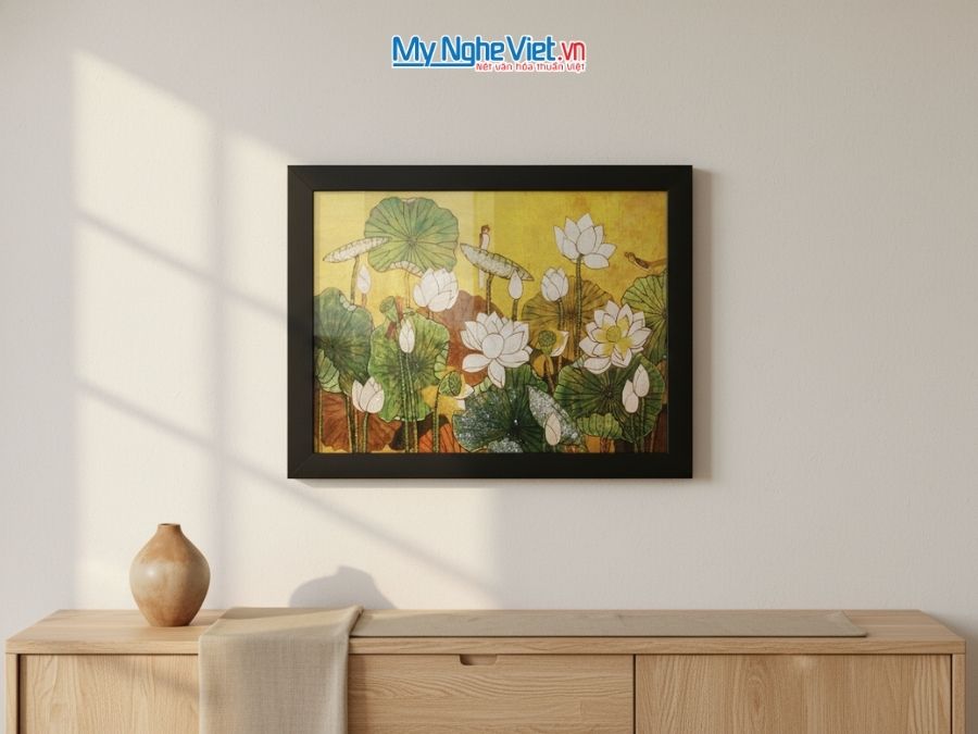 Tranh Sơn Mài Hoa Sen Và Hộp Quà Tặng Cao Cấp TBL34/17K3-6