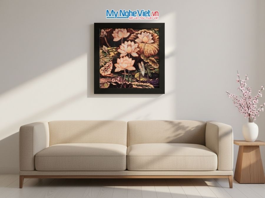 Tranh sơn mài hoa sen cao cấp nền xanh 35x35 MNV-TSM3535/3