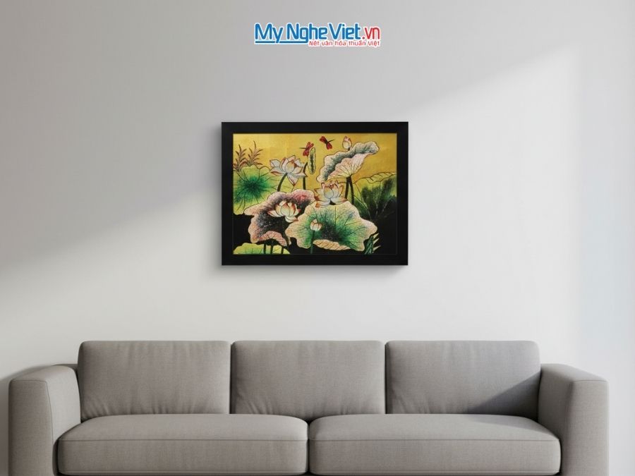 Tranh Sơn Mài Hoa Sen Và Hộp Quà Tặng Cao Cấp TBL34/17K3-11