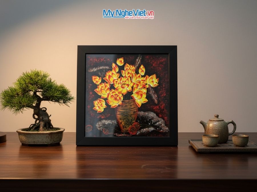 Tranh sơn mài hoa sen cao cấp 35x35 MNV-TSM3535/2