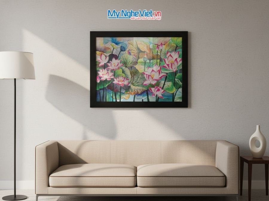 Tranh Sơn Mài Hoa Sen Và Hộp Quà Tặng Cao Cấp TBL34/17K3-13