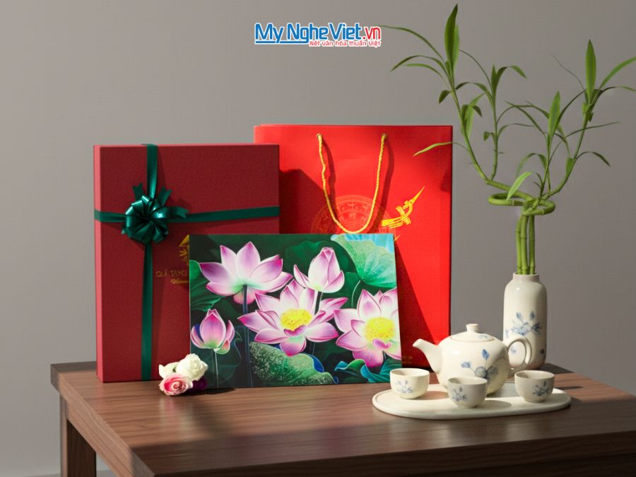 Tranh sơn mài Hoa Sen 30x40 TSMTBL34-6