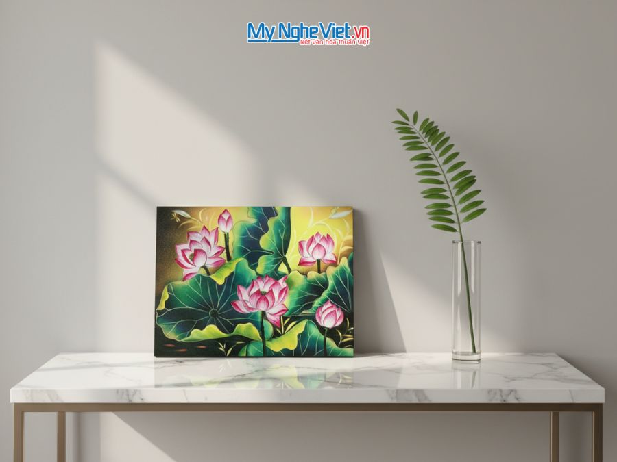 Tranh sơn mài Hoa Sen 30x40 TSMTBL34-5