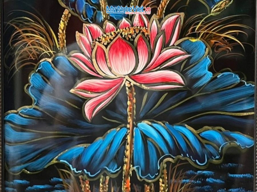 Tranh Sơn Mài Hoa Sen Nền Xanh Đen Cao Cấp 38x48cm TSMDH3848-1