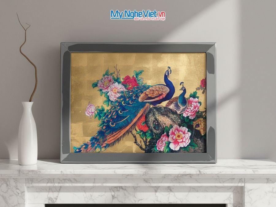 Tranh sơn mài dát bạc vẽ chim công TBL34/17K3-2